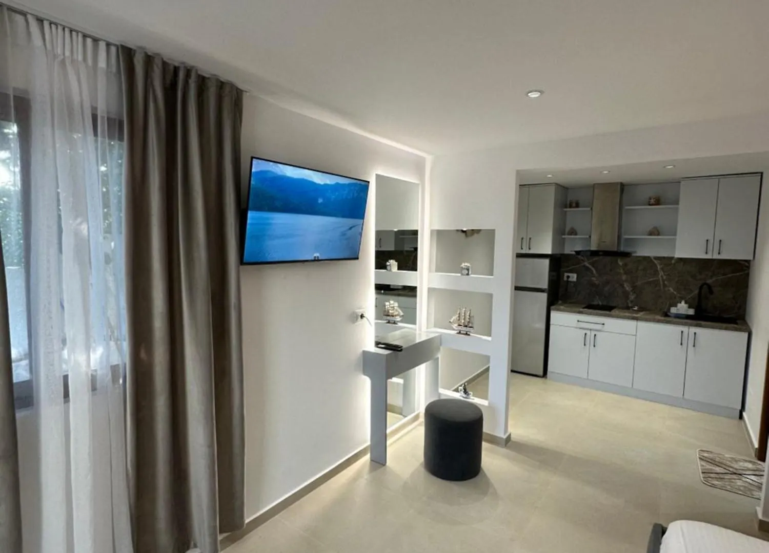 Guesthouse Xhuliano Ksamil Guest house